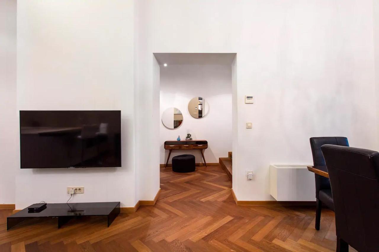 Address Deluxe Downtown Apartment Ljubljana Exterior photo
